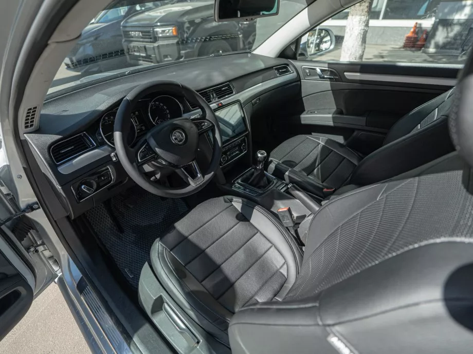 Skoda Superb 2015