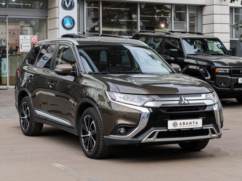 Mitsubishi Outlander 2019