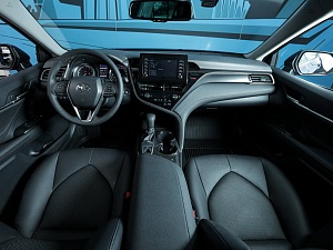 Toyota Camry Классик 2.0 CVT