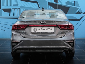 Kia Cerato Luxe 2.0 AT