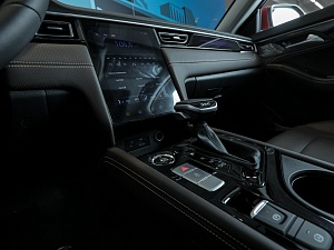 JAC J7 Люкс 1.5 CVT