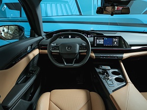 Changan UNI-V Люкс 1.5 AMT