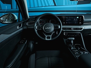 Kia K5 Classic 2.0 AT