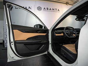 Changan UNI-V Люкс 1.5 AMT