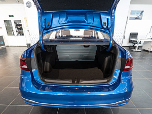 Jetta VA3 Enjoyment 1.5 AT