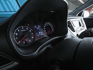 Hyundai Solaris Active Plus 1.6 AT