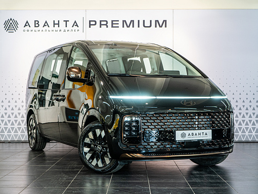 Hyundai Staria Premium 2.2d AT Black