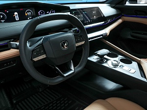 Changan UNI-V Люкс 1.5 AMT