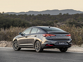 Hyundai Elantra 2019