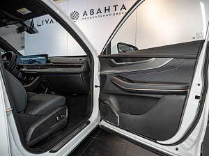 Exeed LX Бизнес 1.5 CVT