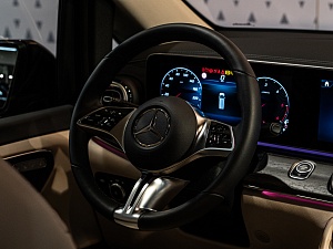 Mercedes-Benz V-Класс Avantgarde 2.0 AT